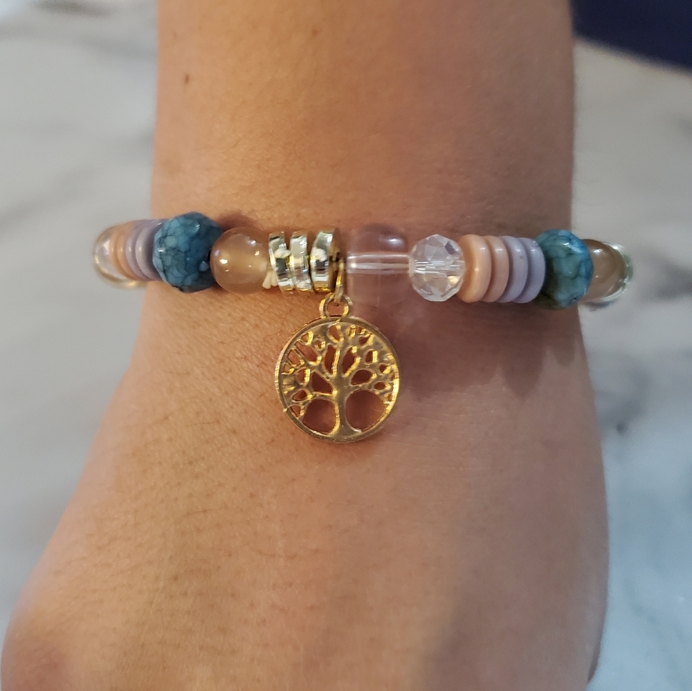 Multi-color beads gold tone Tree of Life Charm Stretch Bracelet - Picture 2 of 11